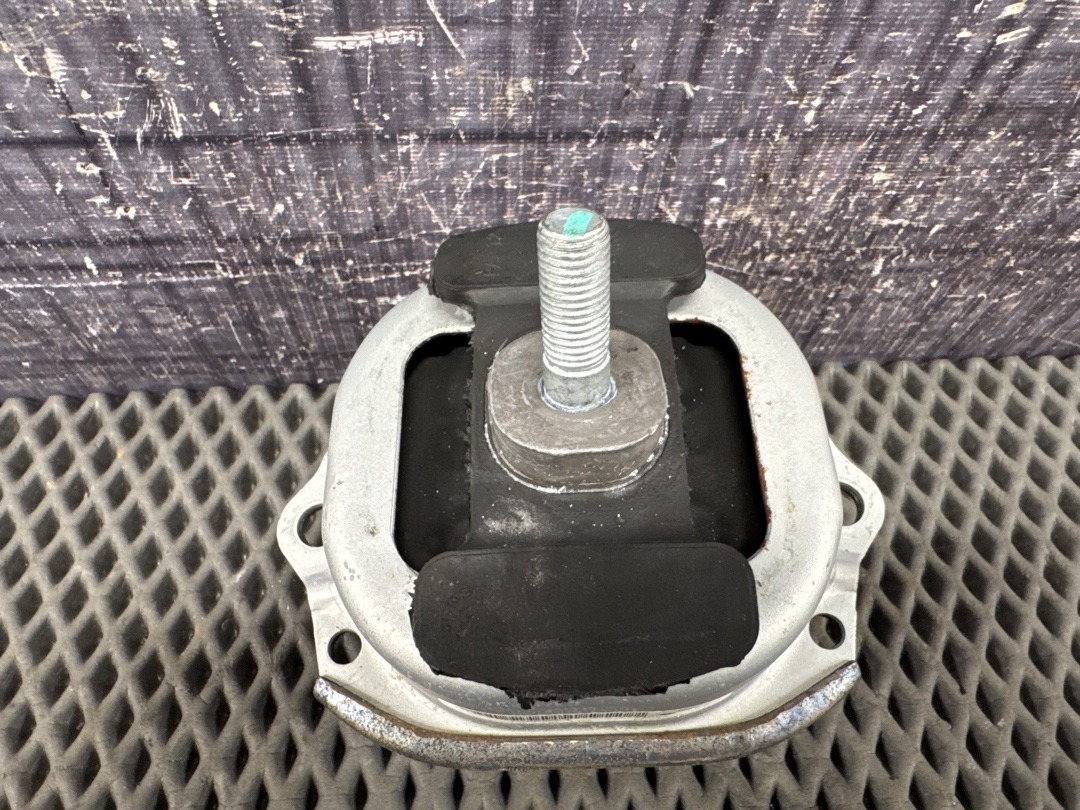 Подушка двигателя, 4420 рублей, Красноярск