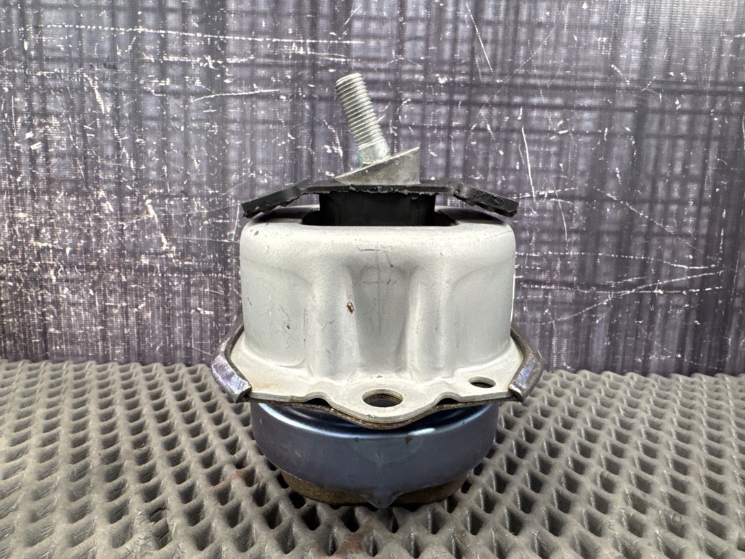 Подушка двигателя, 4420 рублей, Красноярск