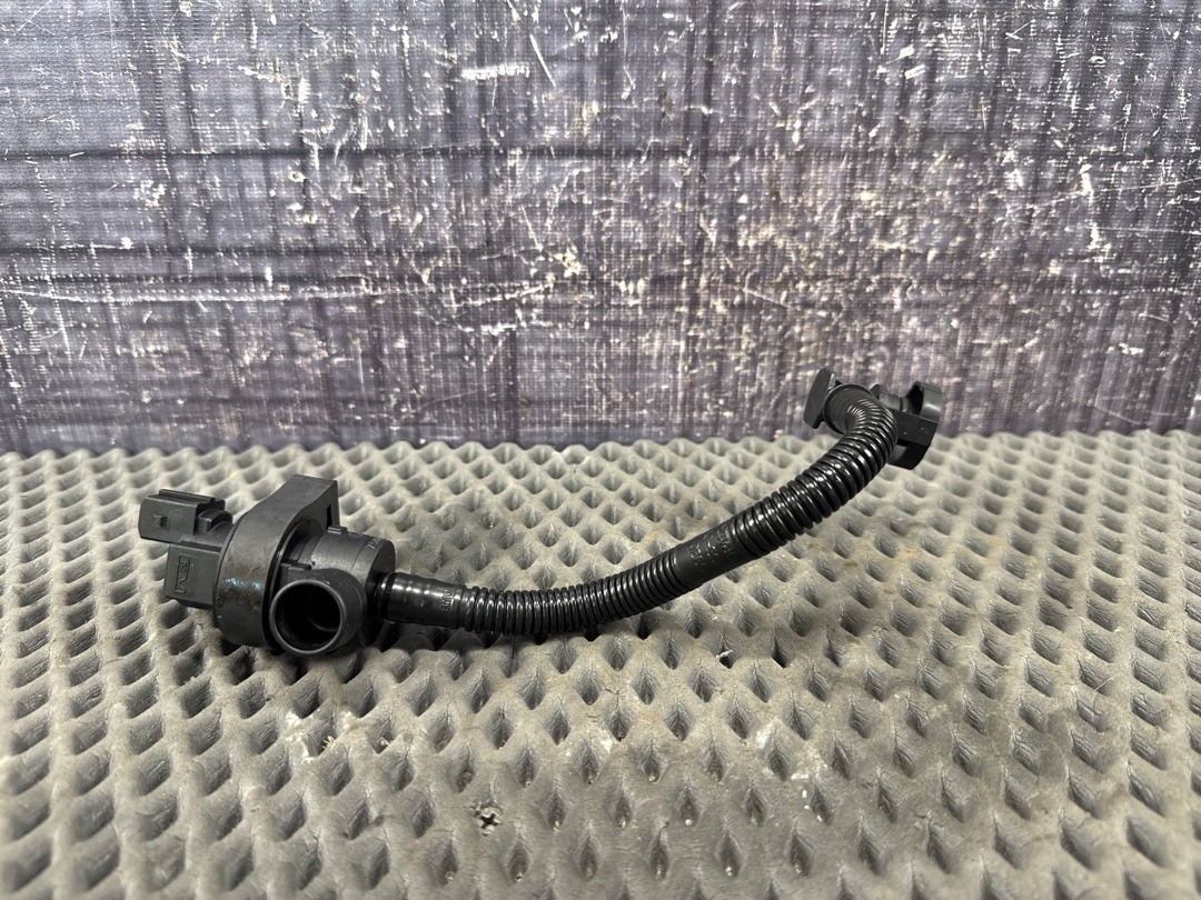 Клапан вентиляции топливного бака, 3310 рублей, Красноярск