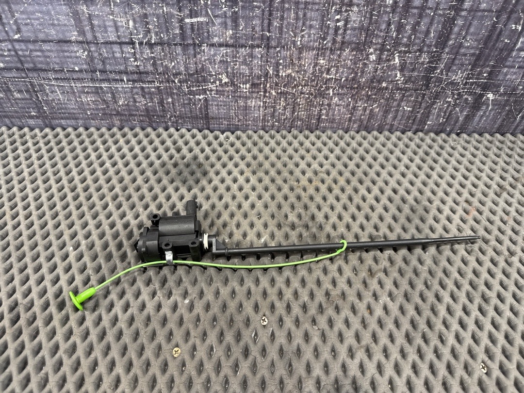 Замок лючка бензобака, 760 рублей, Красноярск