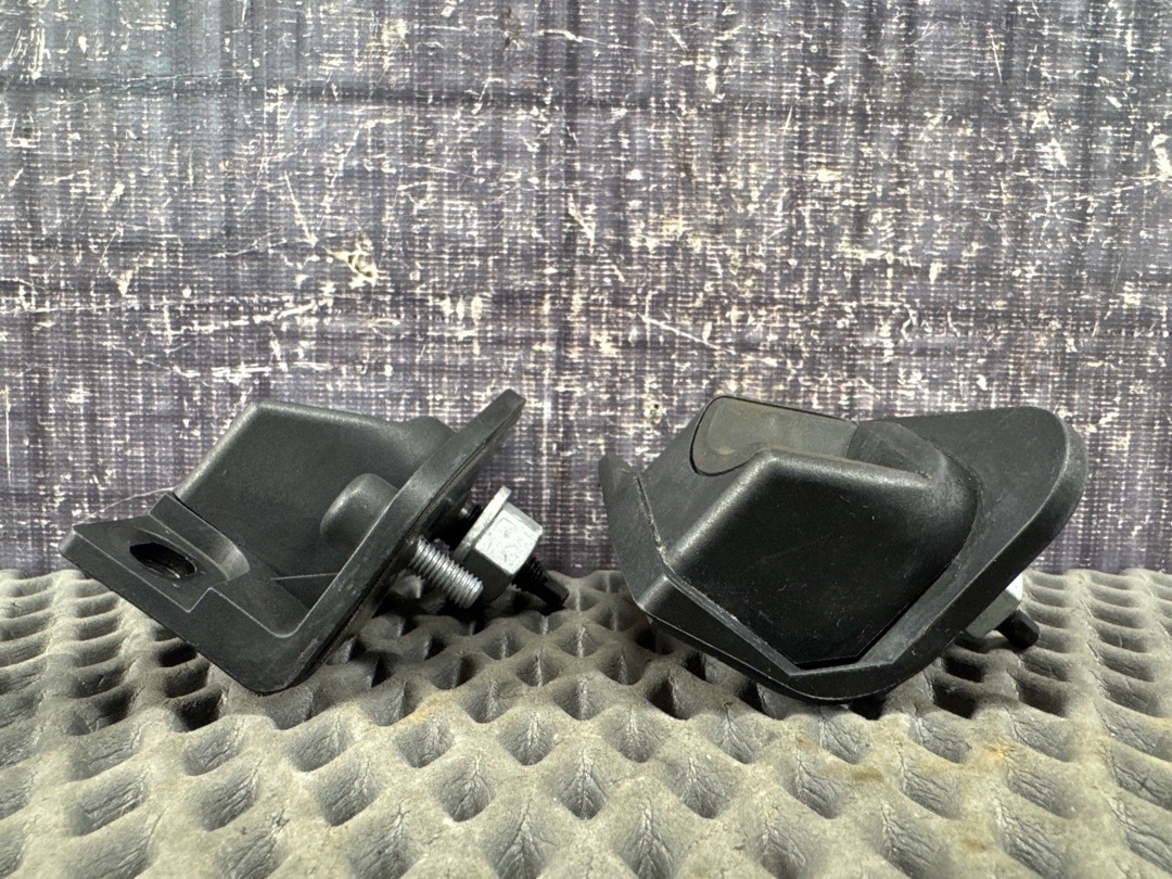 Упор багажника, 1170 рублей, Красноярск