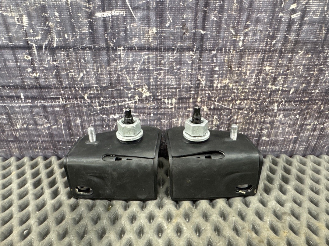 Упор багажника, 1170 рублей, Красноярск