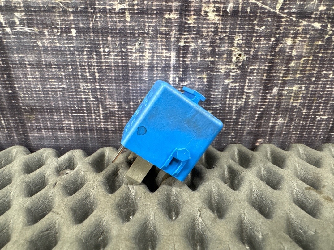 Реле, 820 рублей, Красноярск