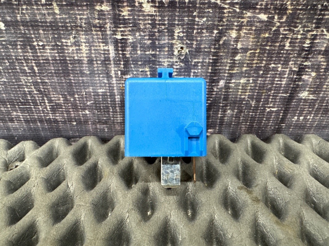 Реле, 820 рублей, Красноярск