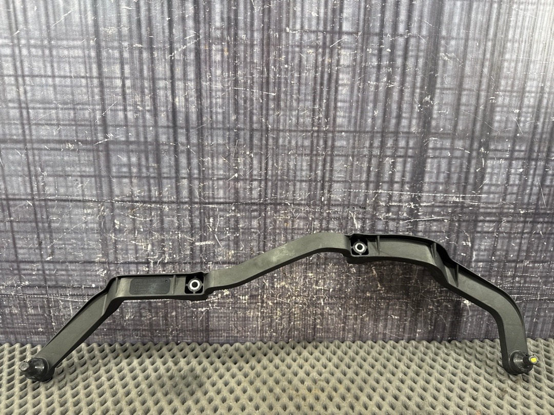 Кронштейн корпуса воздушного фильтра, 670 рублей, Красноярск