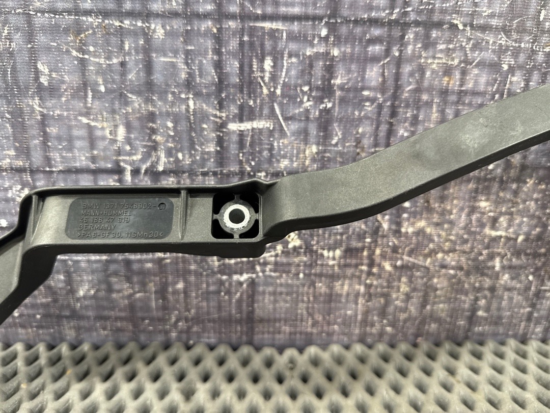 Кронштейн корпуса воздушного фильтра, 670 рублей, Красноярск