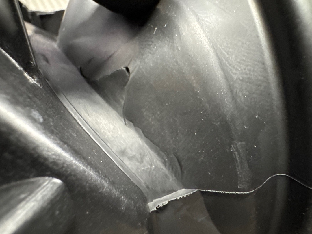 Лючок бензобака, 1020 рублей, Красноярск