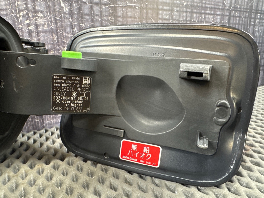 Лючок бензобака, 1020 рублей, Красноярск