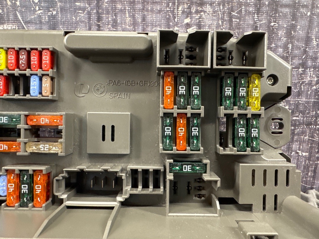 Блок предохранителей, 2720 рублей, Красноярск