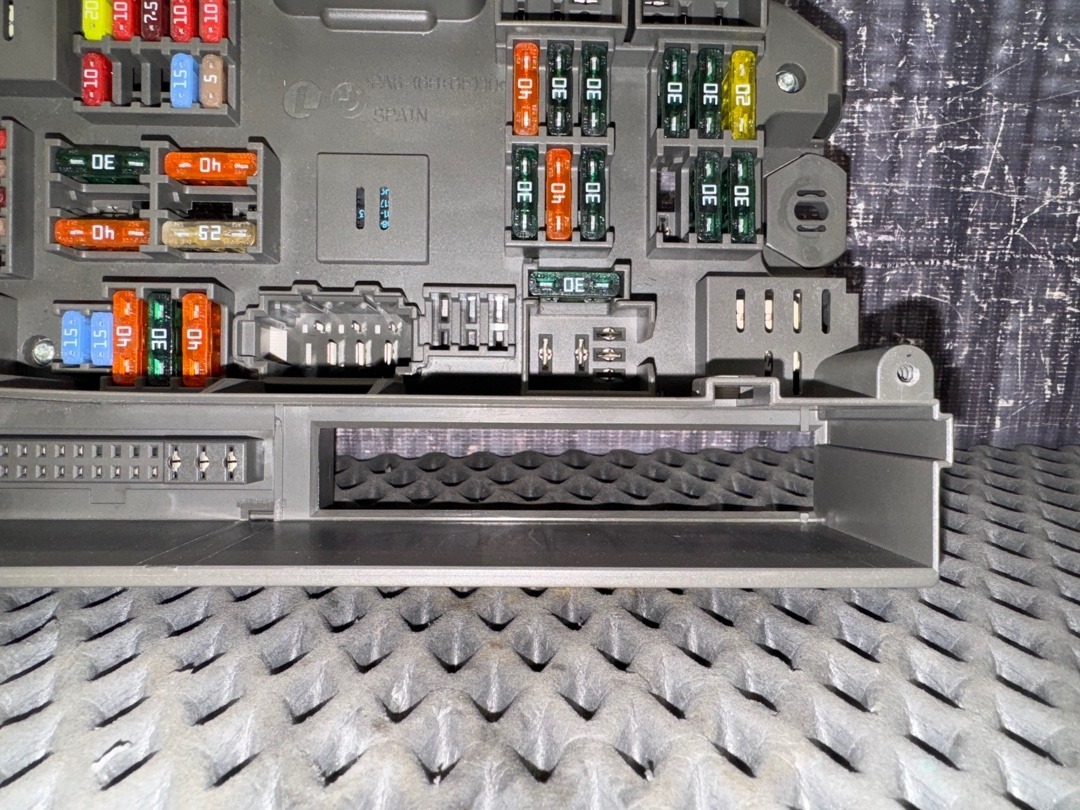 Блок предохранителей, 2720 рублей, Красноярск