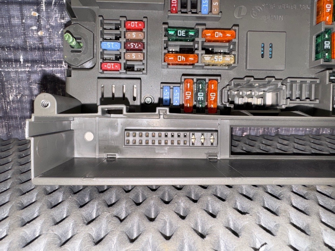 Блок предохранителей, 2720 рублей, Красноярск