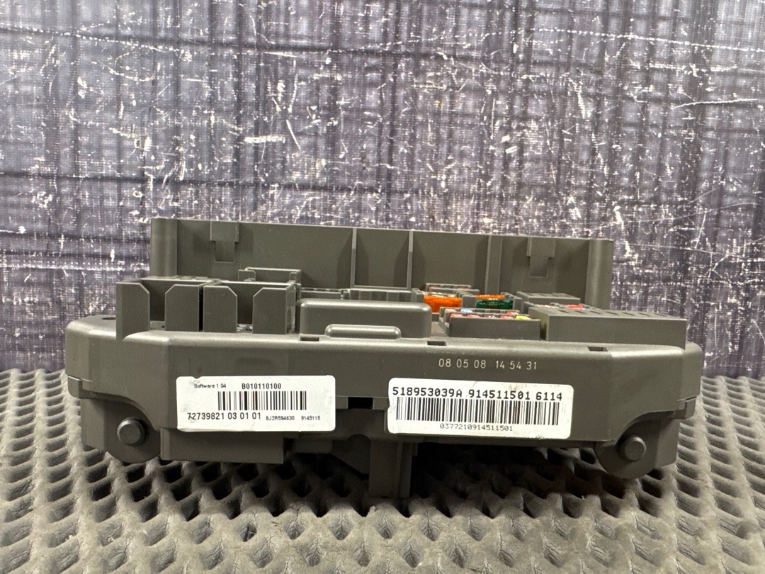 Блок предохранителей, 2720 рублей, Красноярск