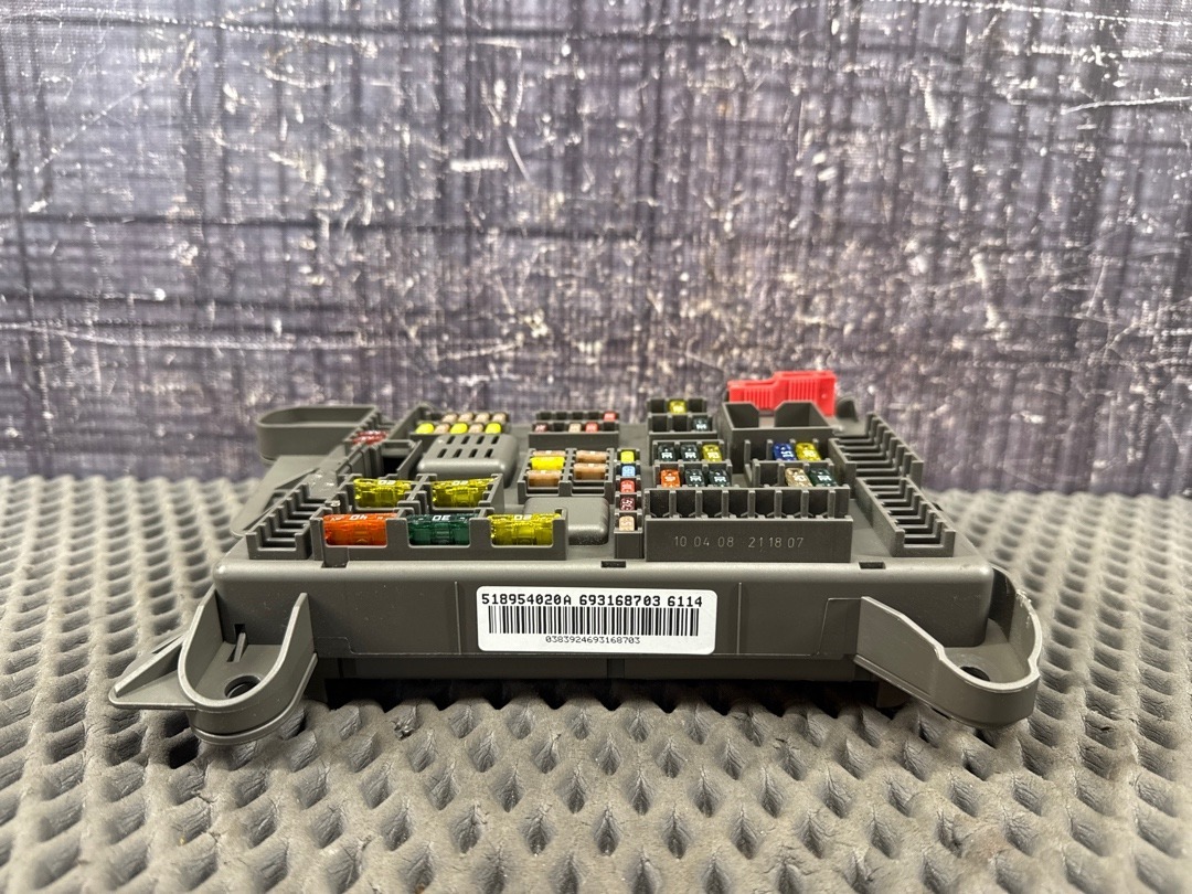 Блок предохранителей, 1540 рублей, Красноярск