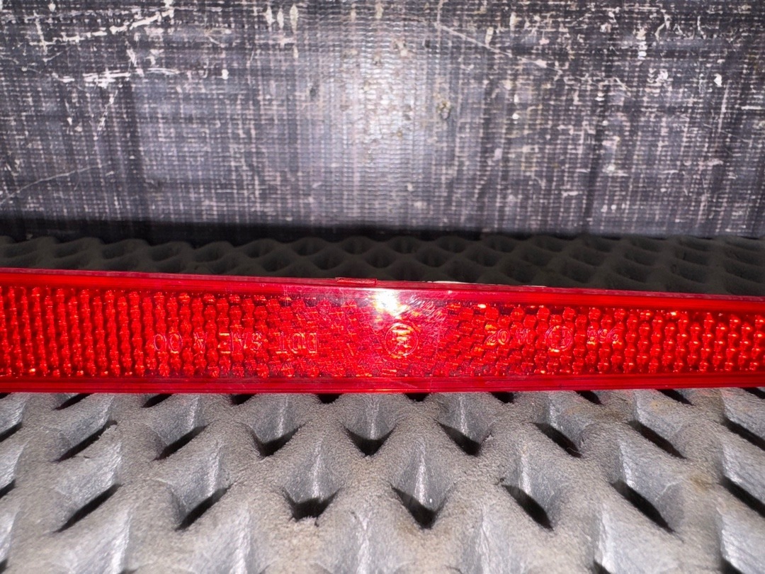 Катафот крышки багажника, 1010 рублей, Красноярск