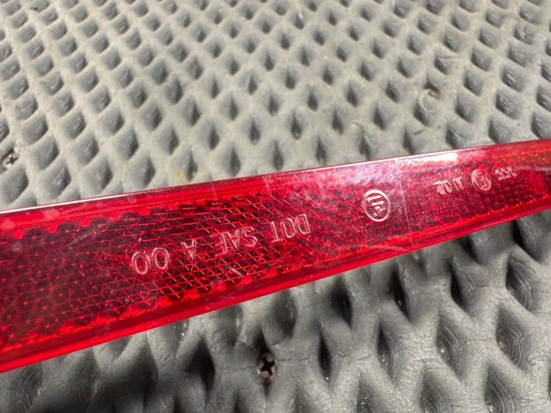 Катафот крышки багажника, 1010 рублей, Красноярск