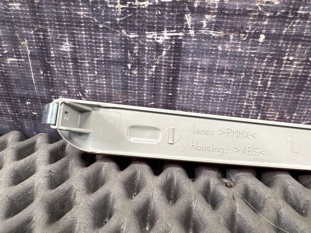 Катафот крышки багажника, 1010 рублей, Красноярск