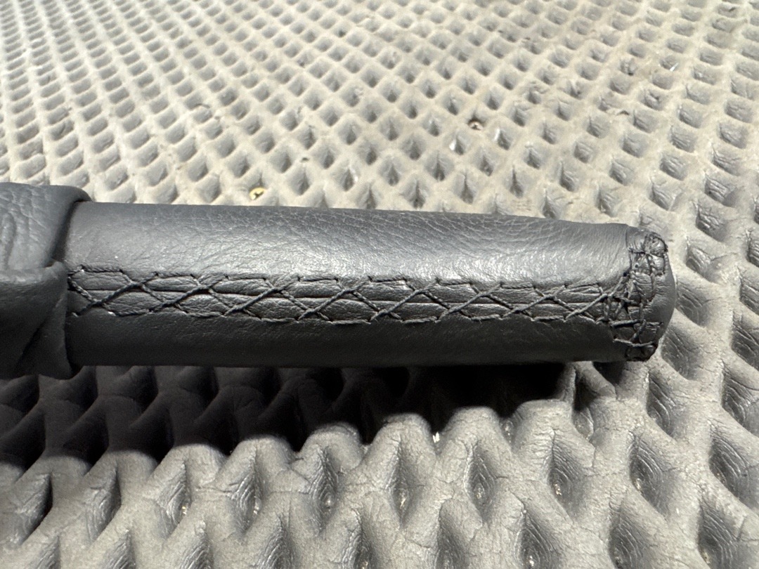 Кожух рычага ручного тормоза, 1670 рублей, Красноярск