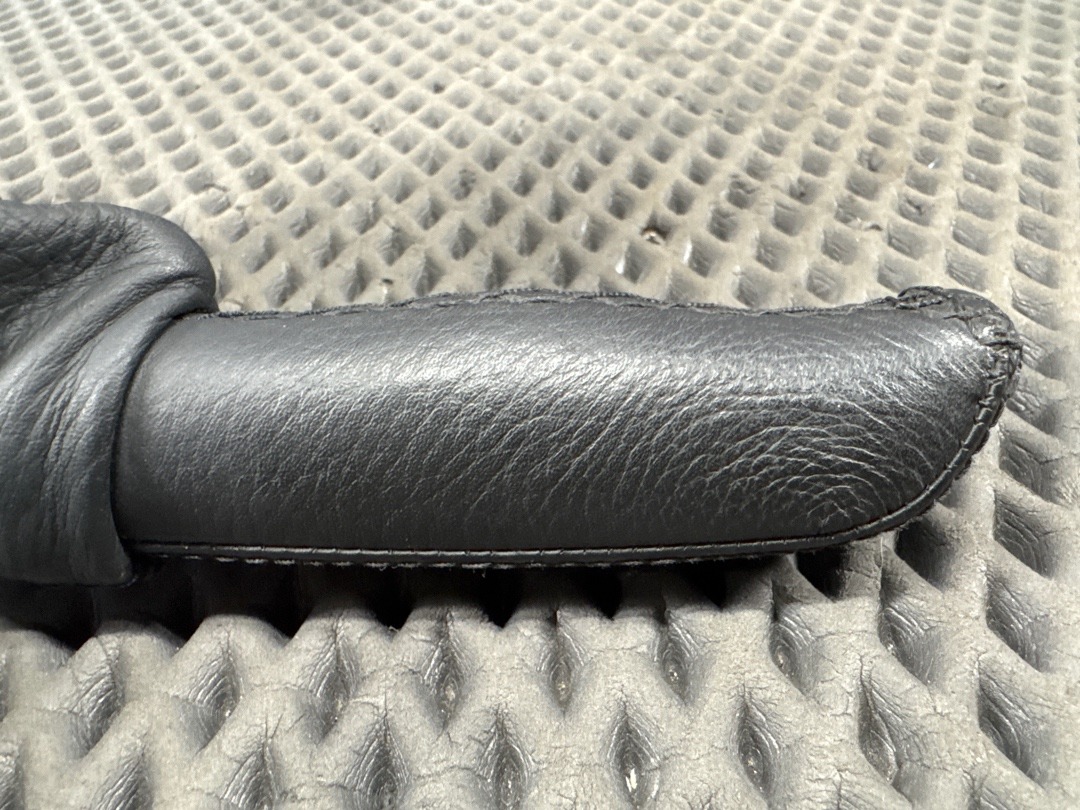 Кожух рычага ручного тормоза, 1670 рублей, Красноярск