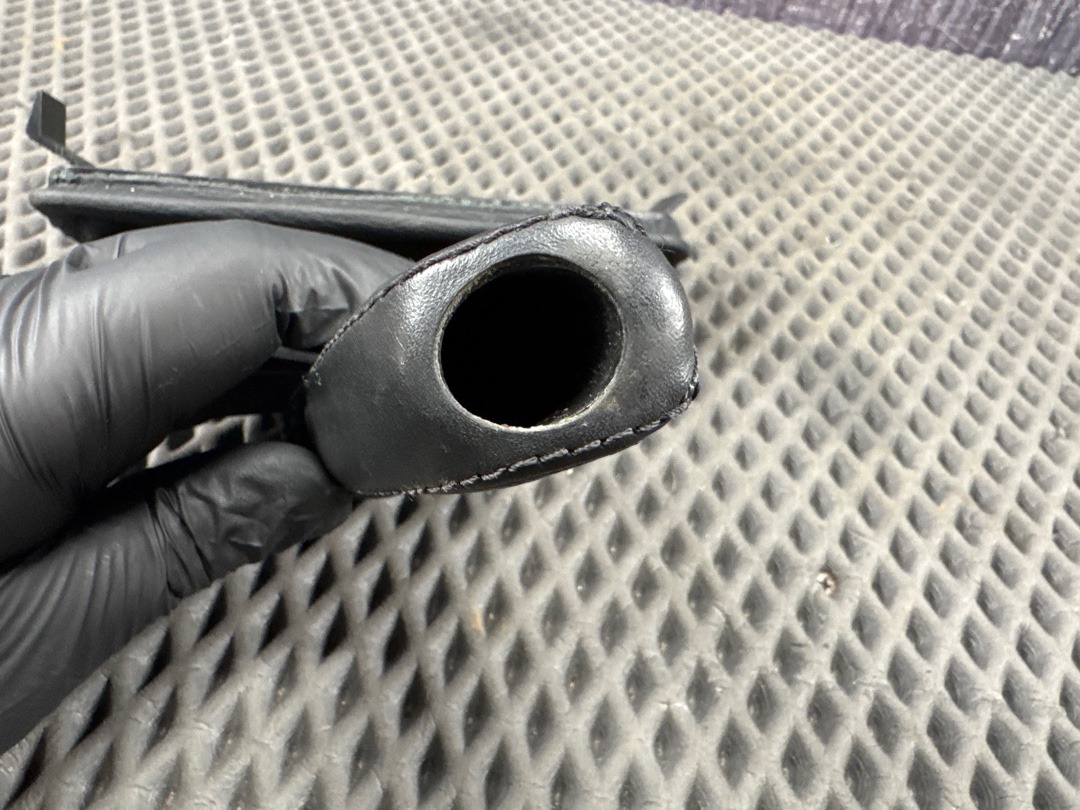 Кожух рычага ручного тормоза, 1670 рублей, Красноярск