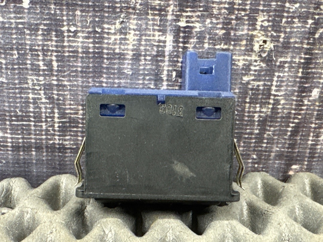 Кнопка салона, 470 рублей, Красноярск