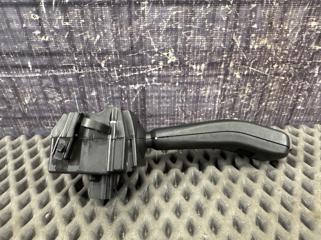 Подрулевой переключатель, 1120 рублей, Красноярск