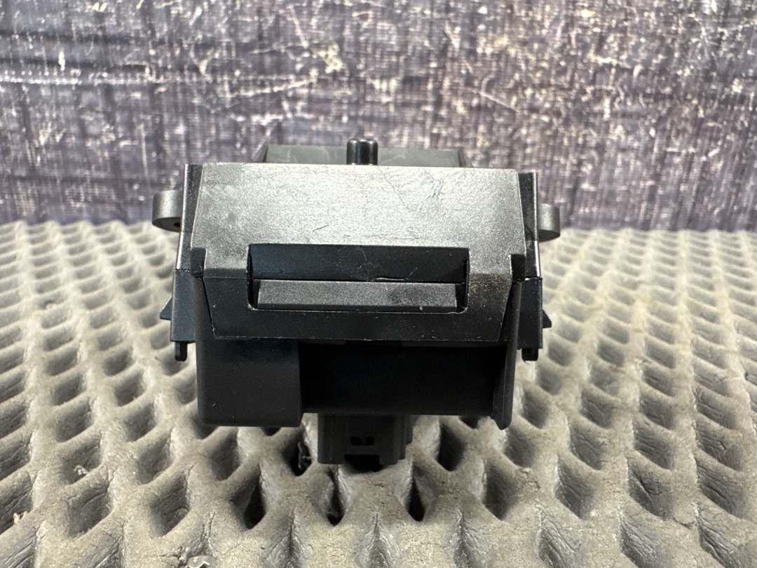 Подрулевой переключатель, 1120 рублей, Красноярск