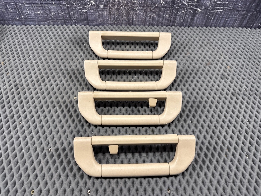 Потолочная ручка, 920 рублей, Красноярск