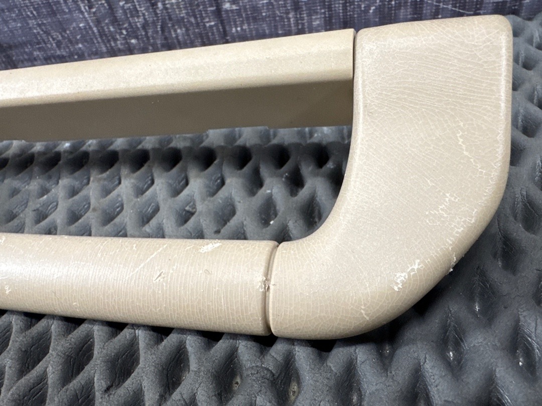 Потолочная ручка, 920 рублей, Красноярск