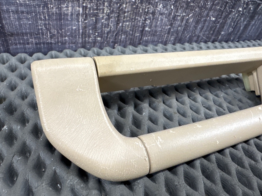 Потолочная ручка, 920 рублей, Красноярск