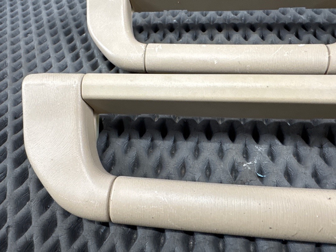 Потолочная ручка, 920 рублей, Красноярск