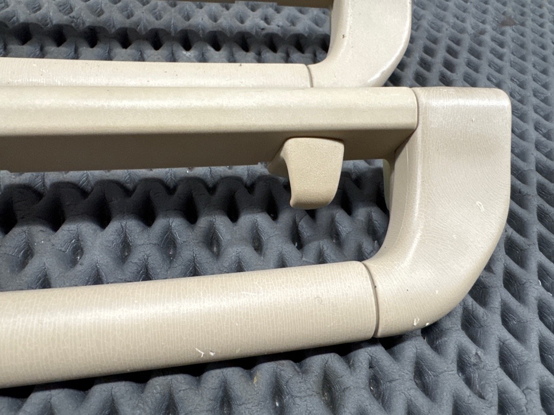 Потолочная ручка, 920 рублей, Красноярск