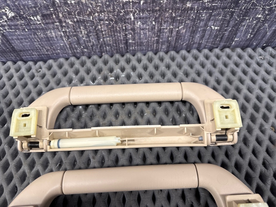 Потолочная ручка, 920 рублей, Красноярск