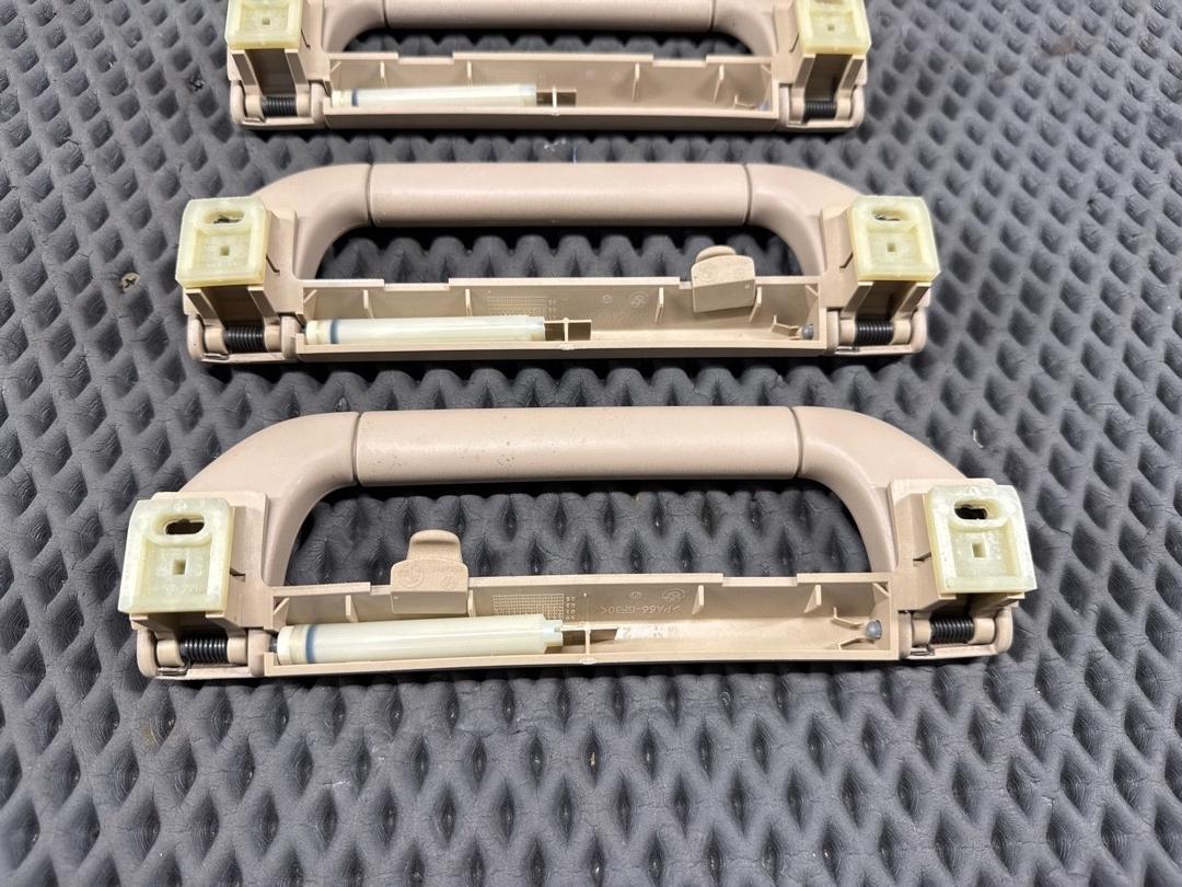 Потолочная ручка, 920 рублей, Красноярск