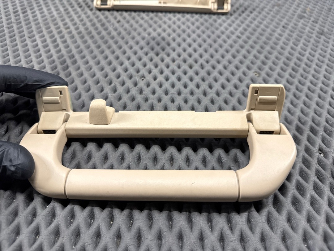 Потолочная ручка, 920 рублей, Красноярск