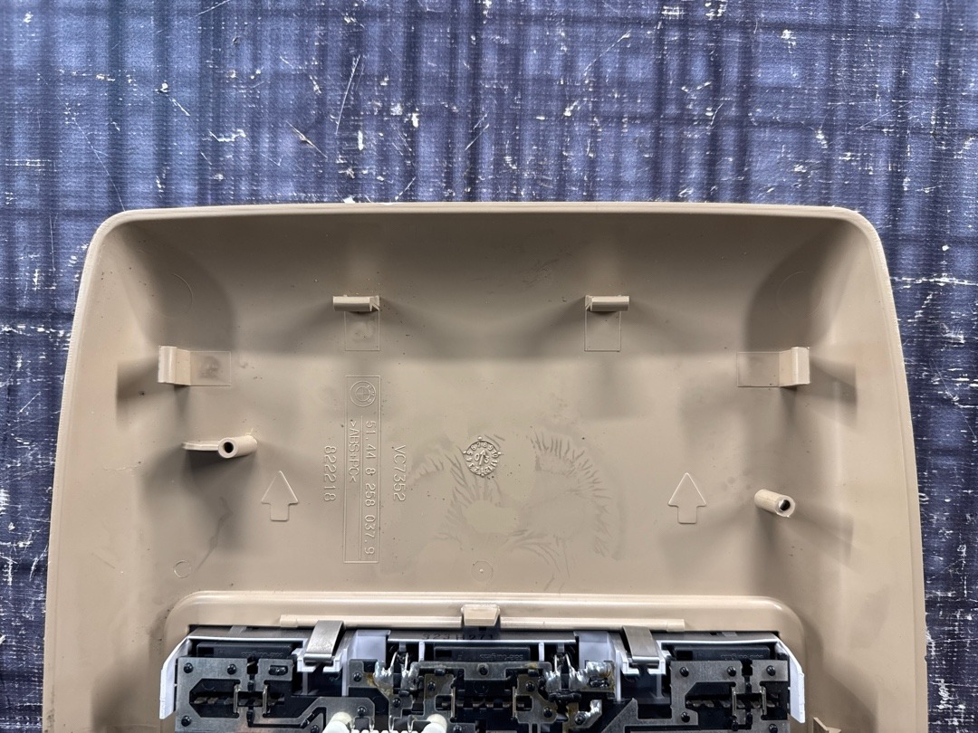 Плафон салона, 1870 рублей, Красноярск