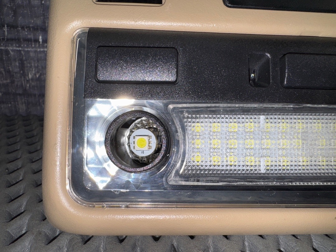 Плафон салона, 2670 рублей, Красноярск