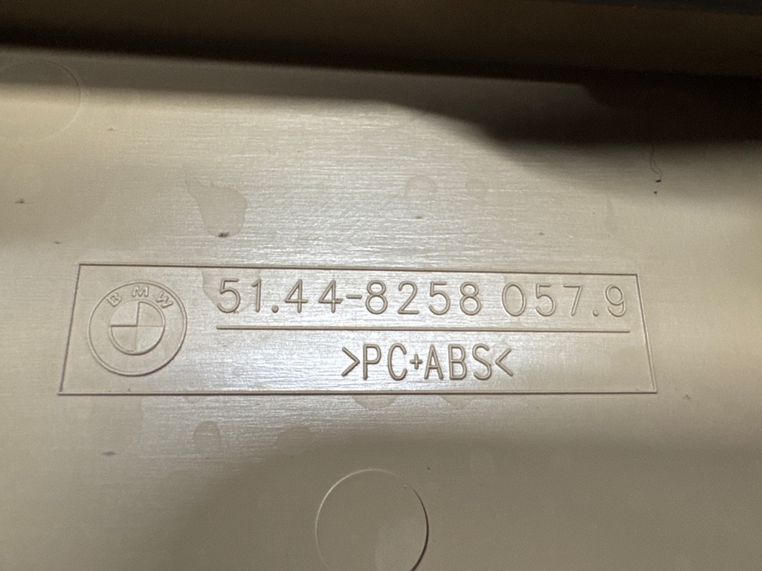 Плафон салона, 2670 рублей, Красноярск