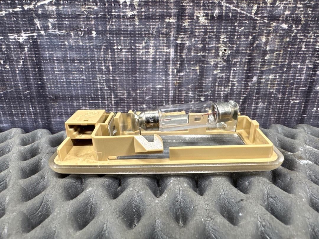 Плафон салона, 460 рублей, Красноярск