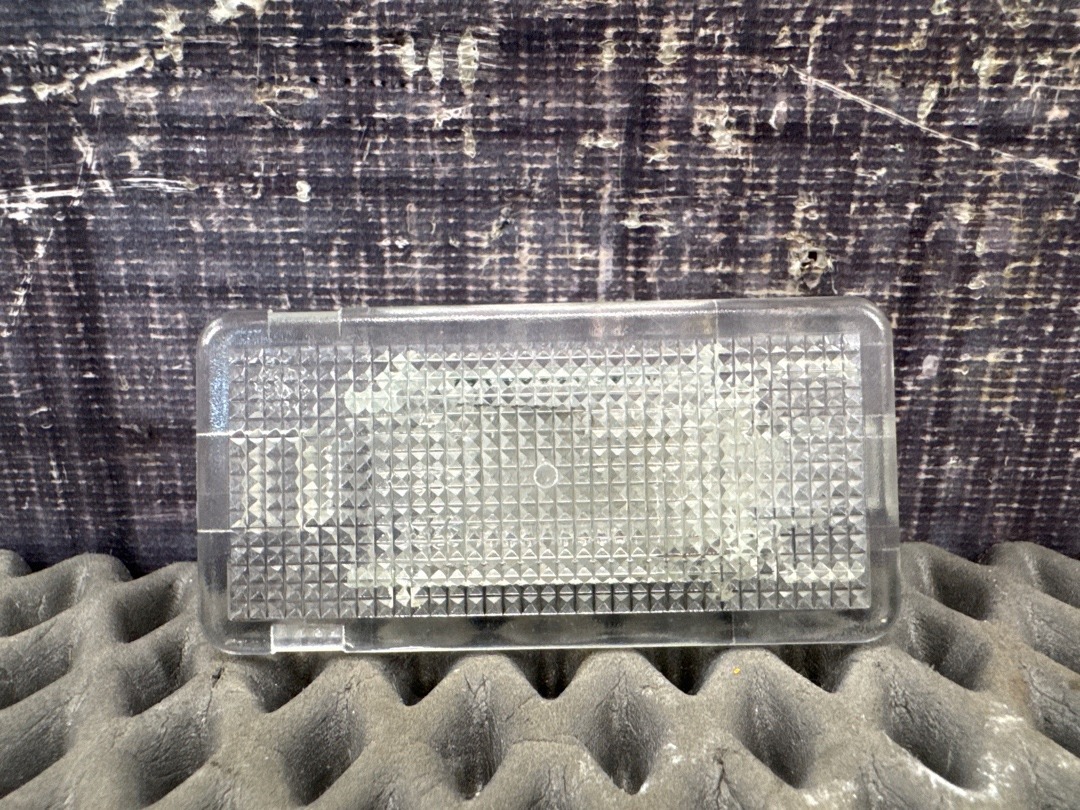 Плафон салона, 1030 рублей, Красноярск