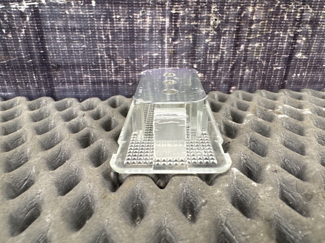 Плафон салона, 1030 рублей, Красноярск