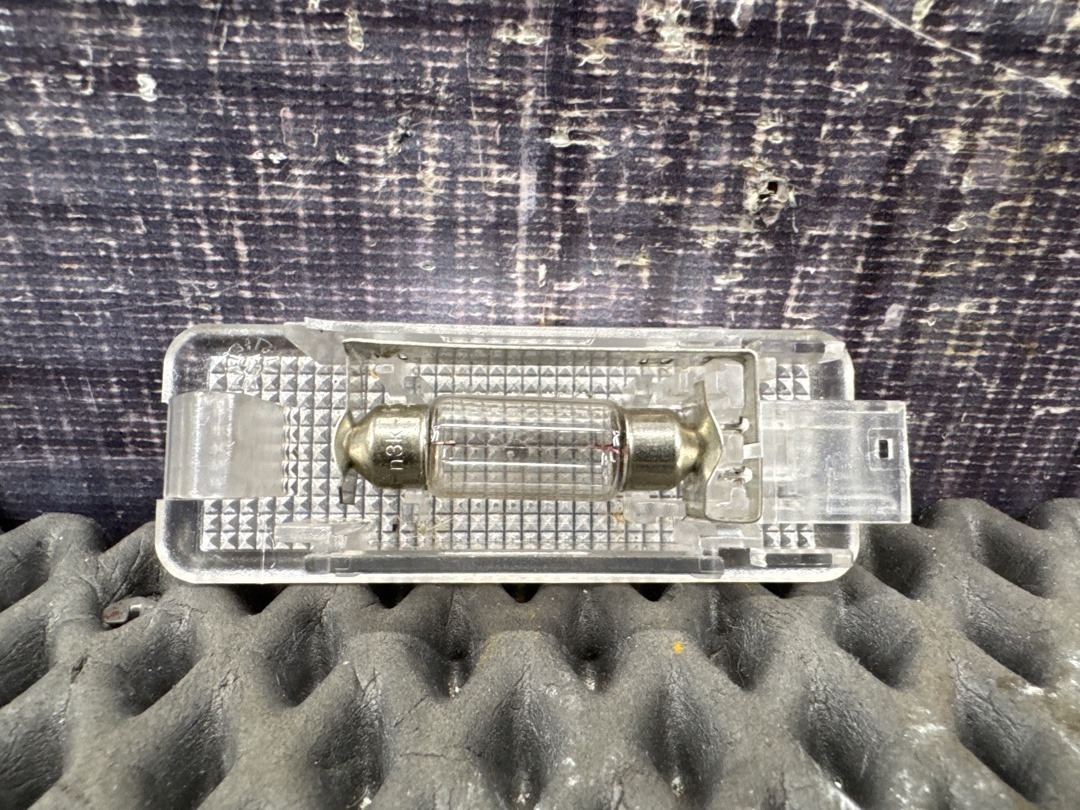 Плафон салона, 380 рублей, Красноярск