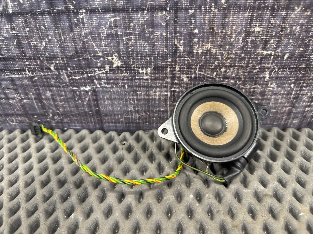 Динамик, 680 рублей, Красноярск