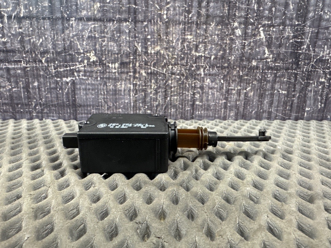 Привод замка багажника, 810 рублей, Красноярск