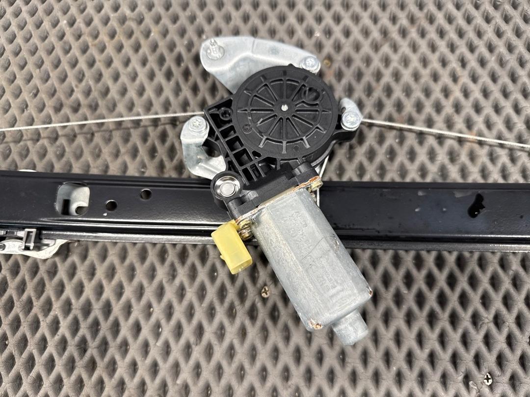 Стеклоподъемник, 2980 рублей, Красноярск