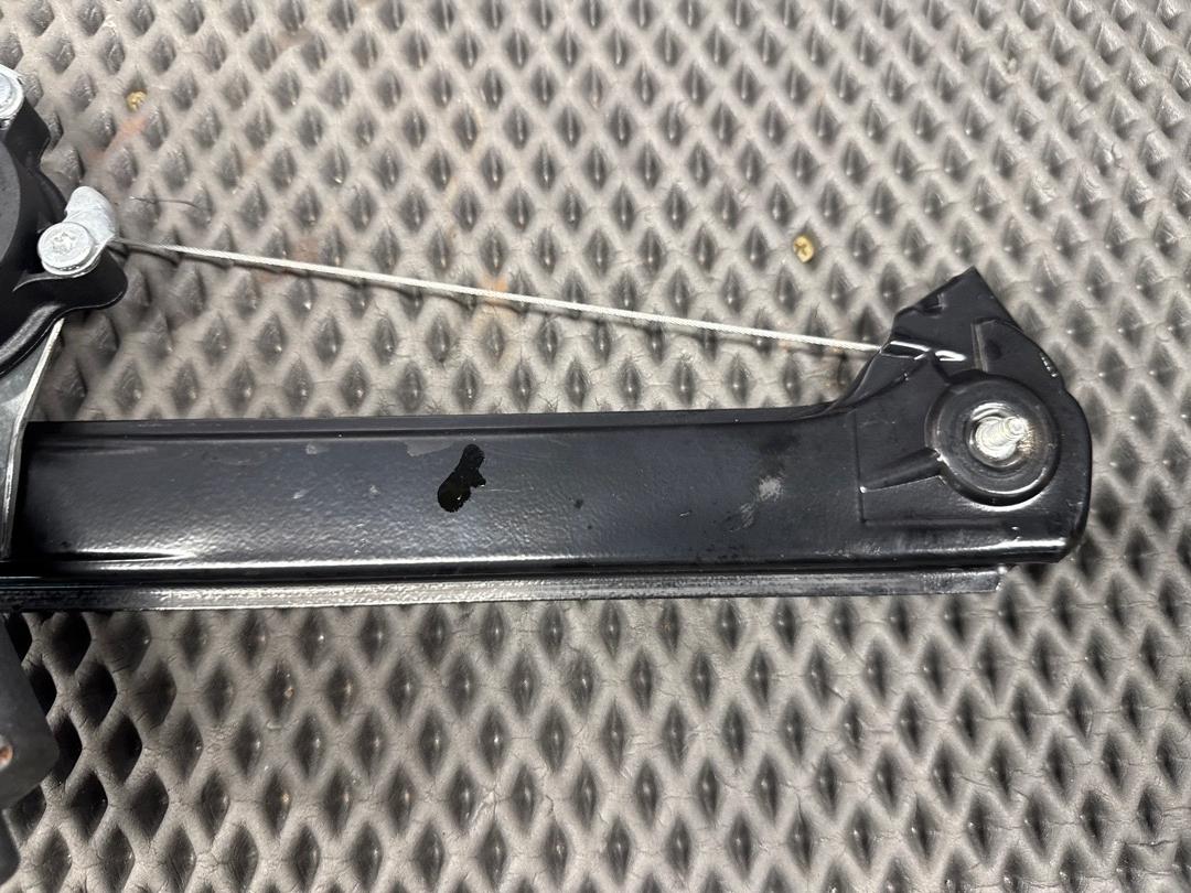 Стеклоподъемник, 2980 рублей, Красноярск