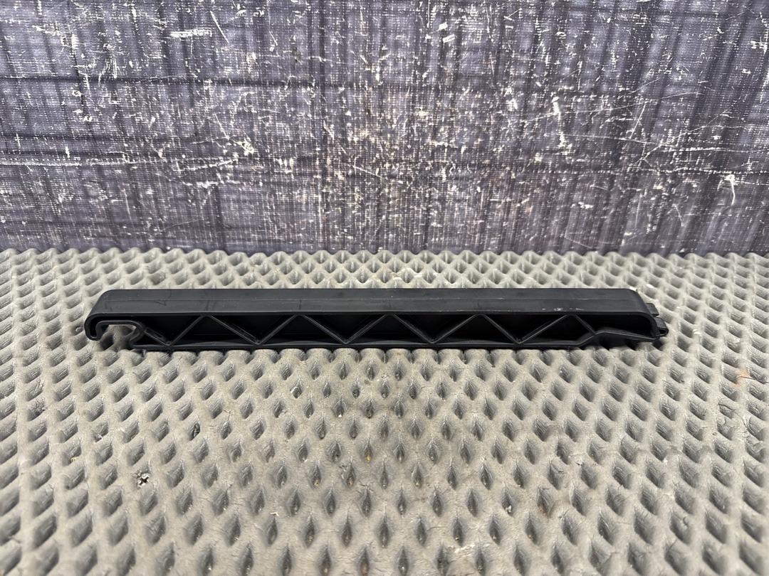 Опора ковра багажника, 1310 рублей, Красноярск