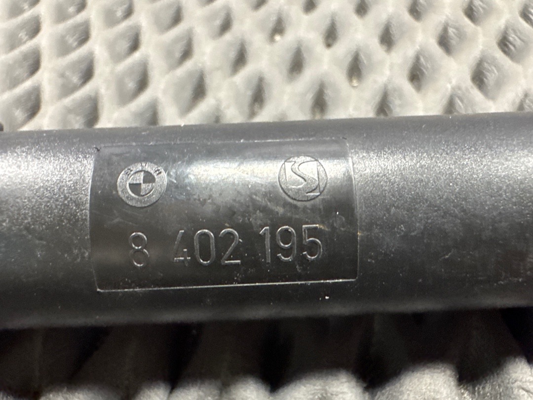 Амортизатор багажника, 560 рублей, Красноярск