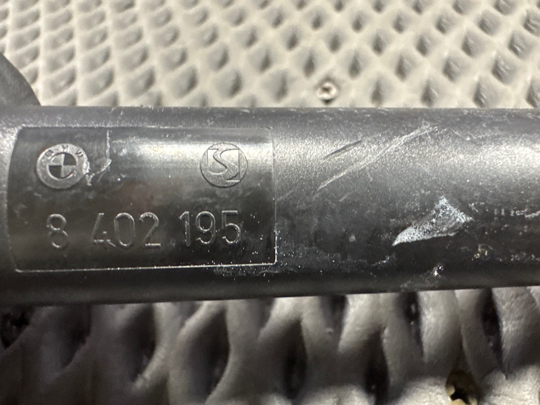 Амортизатор багажника, 560 рублей, Красноярск