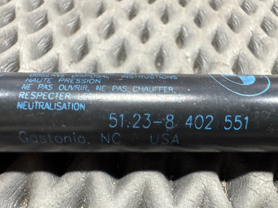 Амортизатор капота, 1170 рублей, Красноярск