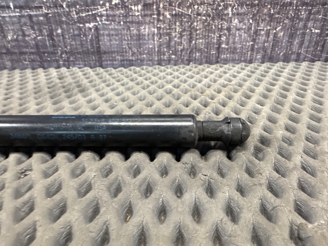 Амортизатор капота, 1170 рублей, Красноярск